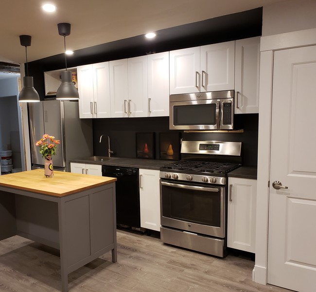 Open Kitchen - 443 E 141st St