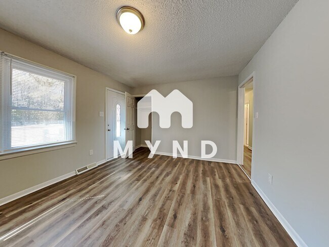 Building Photo - 7121 Riley Hill Rd