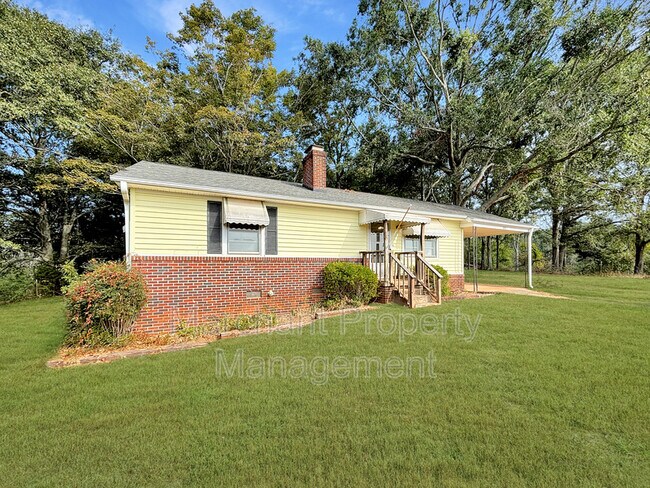 Photo - 237 Oak Rd House