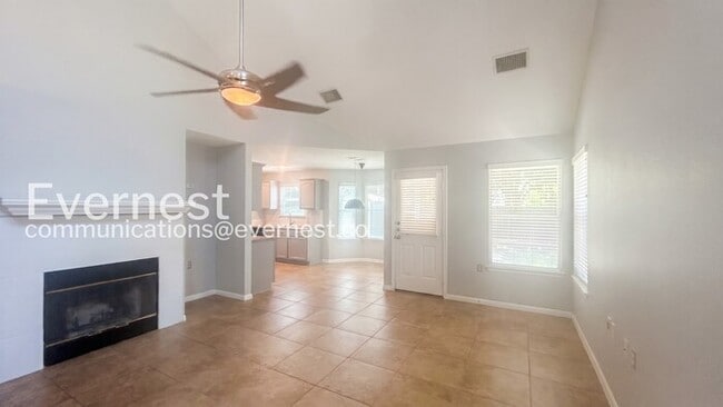 Building Photo - 1136 Emmitt Run