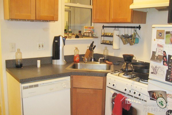 Foto del edificio - 249 12th St