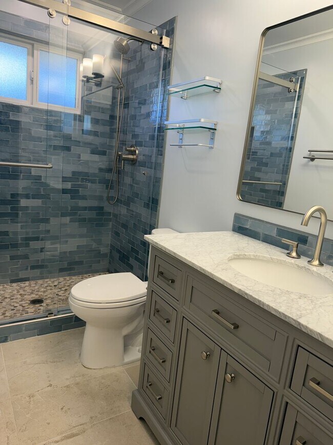 Foto del edificio - 5447 Anselmo Ct