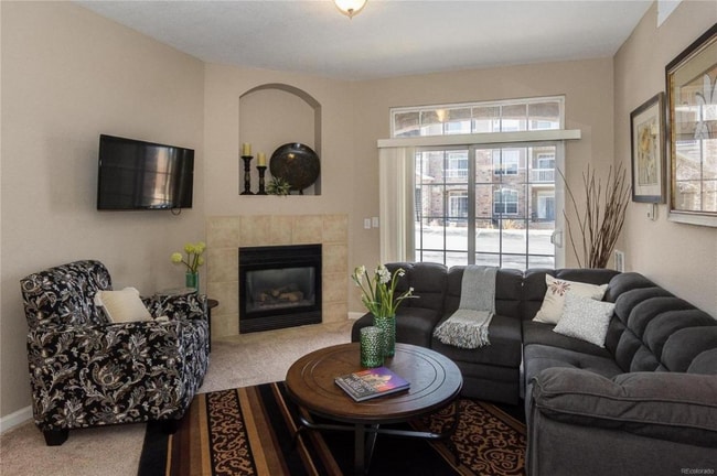 Photo - 7440 S Blackhawk St Apartment