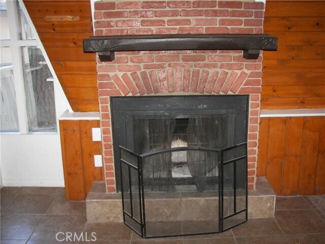 Foto del edificio - 24798 Bernard Dr