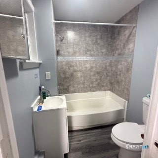 Building Photo - 19 Camp St