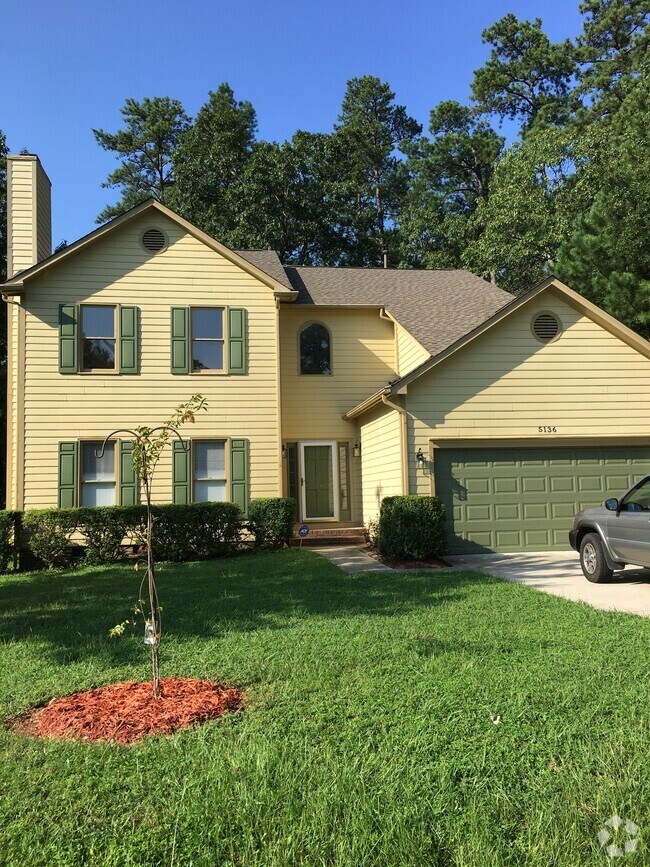 The Ridges of Parkwood Houses for Rent with a Swimming Pool Durham