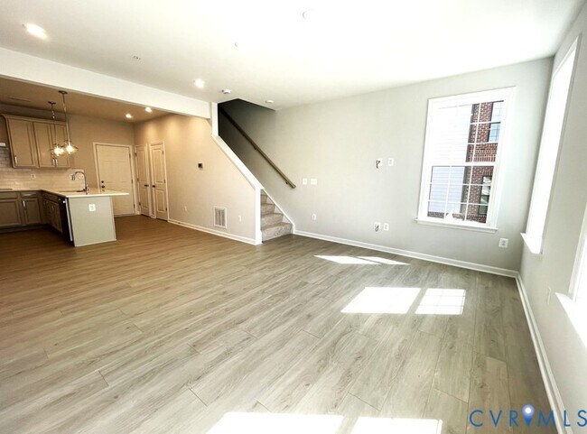 Foto del edificio - 13327 Coalfield Station Ln