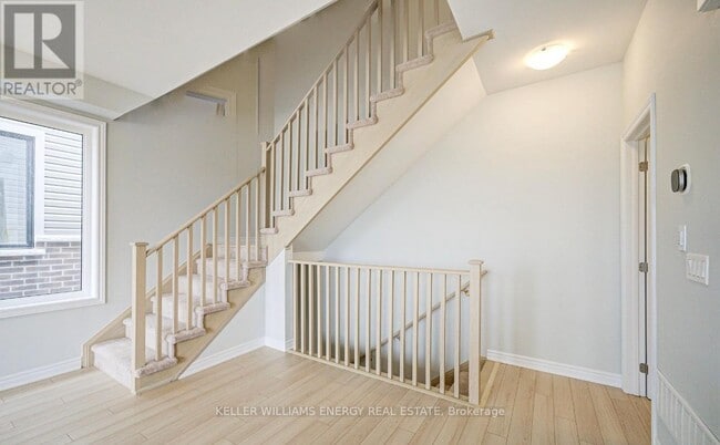 Building Photo - 1210 Greentree Path