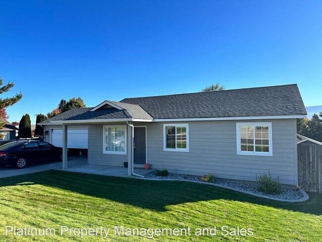 Building Photo - 3 br, 2 bath House - 1910 8th St. NE