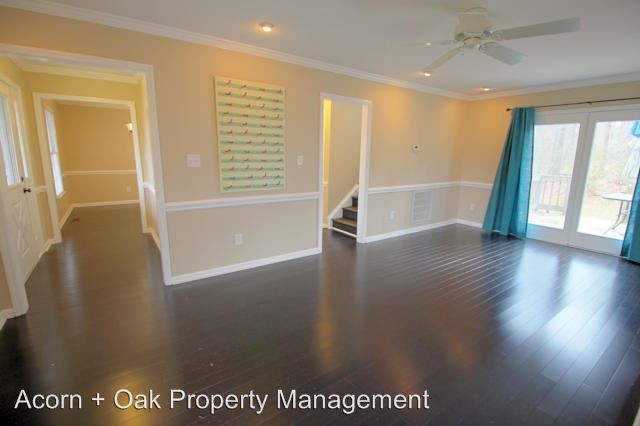 Building Photo - 3 br, 2.5 bath House - 5 Midpines Ct