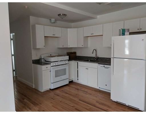 Building Photo - 6 Claflin St