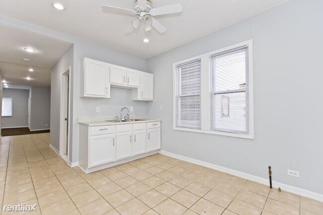 Foto del edificio - 2227 W 21st St