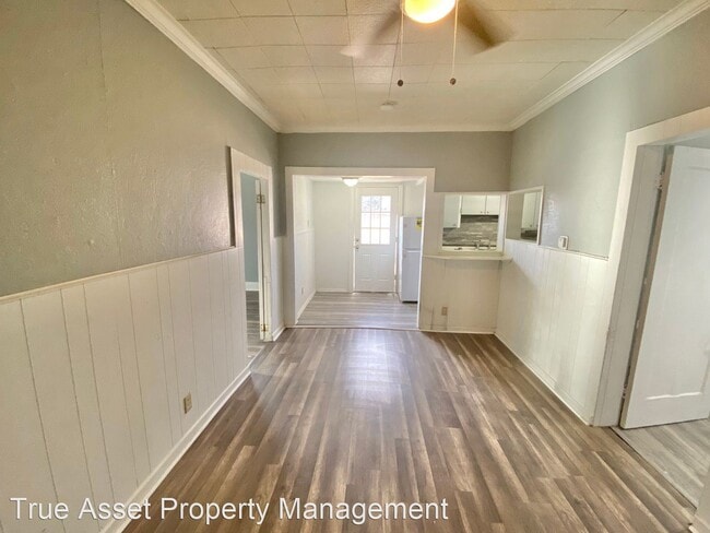Building Photo - 2 br, 1 bath House - 2415 22nd Pl
