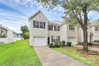 Building Photo - 7718 Abigail Glen Dr