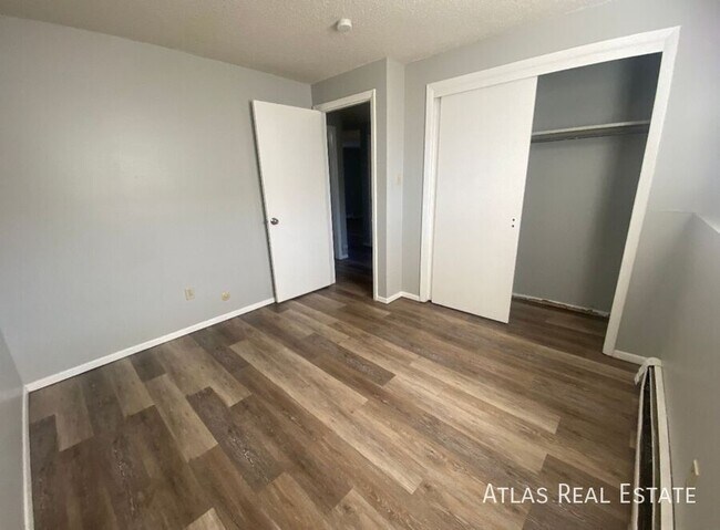 Building Photo - 2855 W Montebello-2