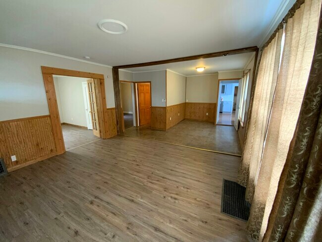 Foto del edificio - 43 Southbound Gratiot Ave