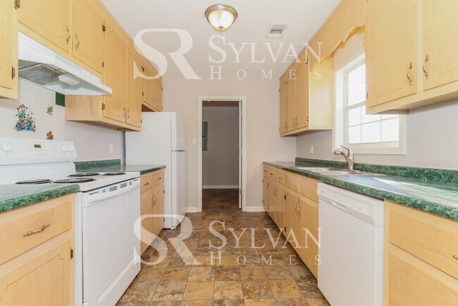 Building Photo - It is time to start living the Real Life!