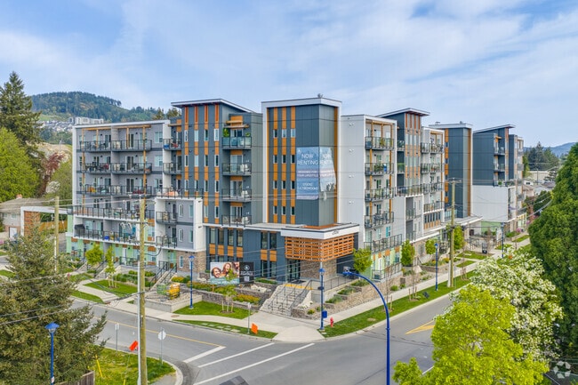 Building Photo - 2840 & 2850 Carlow Road
