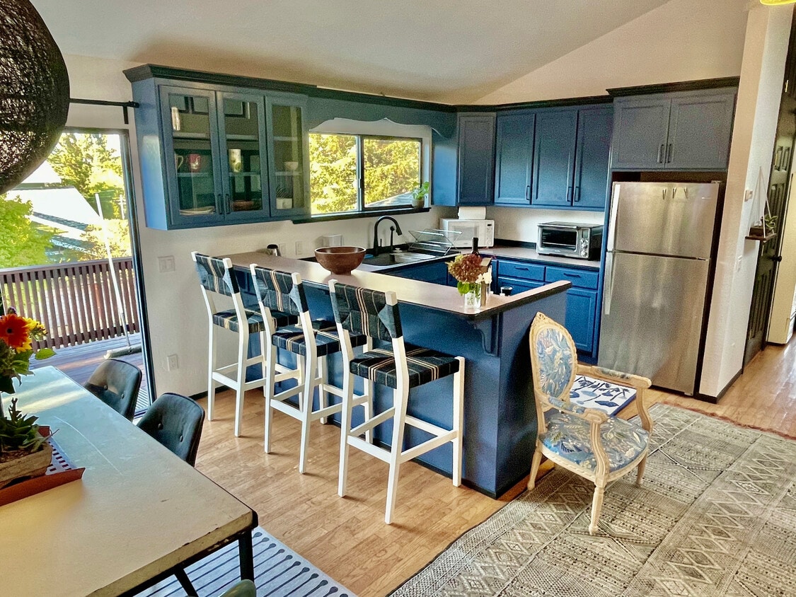 Foto principal - 608 Sparkes Rd