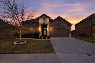 Building Photo - 11108 Culberson Dr
