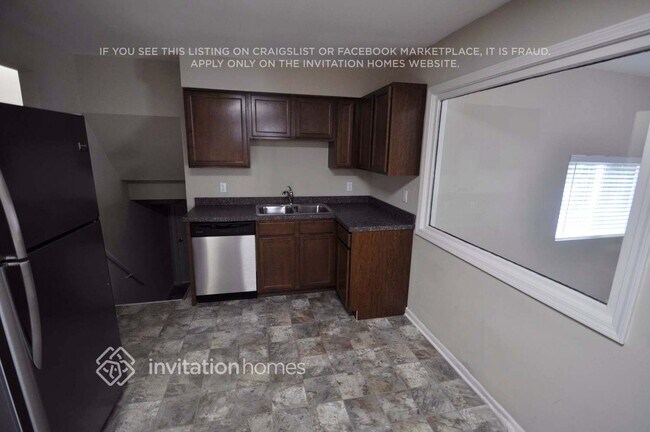 Foto del edificio - 1694 Clifford St