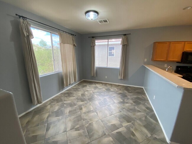 Building Photo - Wonderful 2 bed/2 bath house located in So...