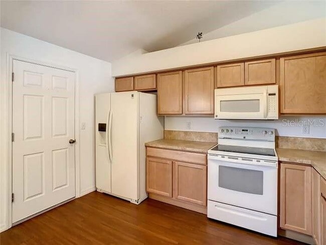 Foto del edificio - 2685 Shelby Ruth Pl