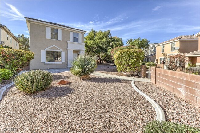 Foto del edificio - 9900 Calabasas Ave