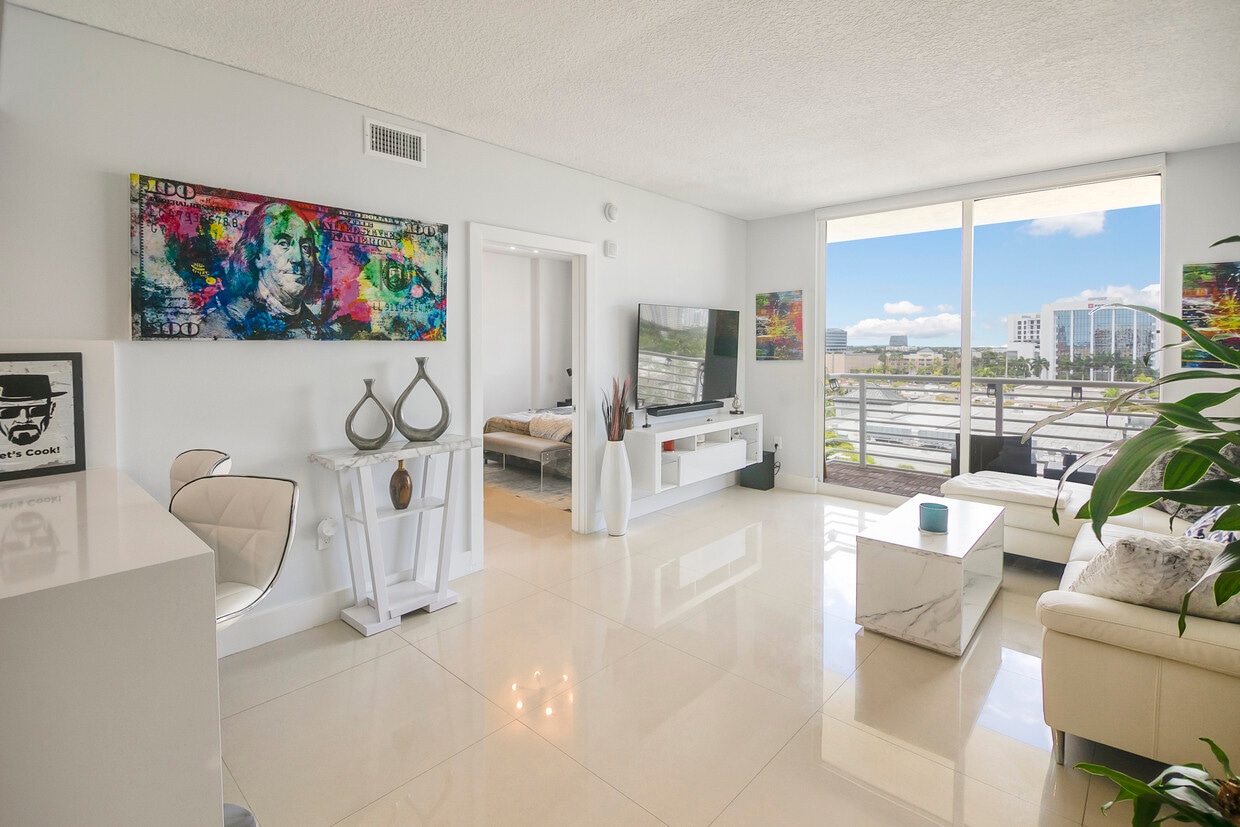 Living Room - 18800 NE 29th Ave (Aventura, FL)