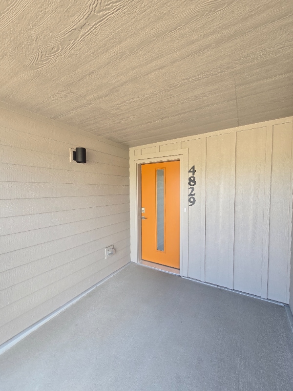 Building Photo - 4829 Autumn Leaf Dr