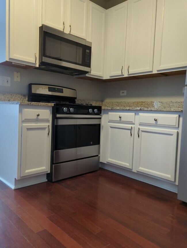 Foto del edificio - 3928 Granite Ct