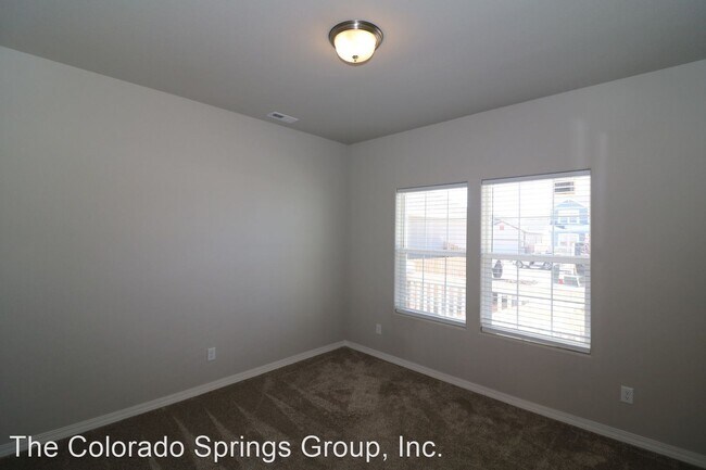 Foto del edificio - 4 br, 2.5 bath House - 8270 Lodge Grass Way