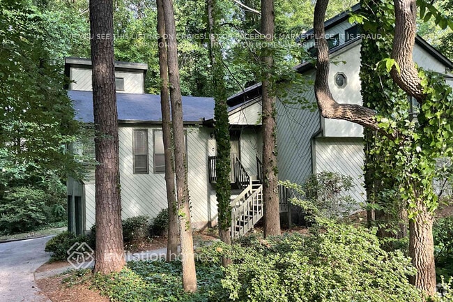 Building Photo - 326 Homestead Cir NW