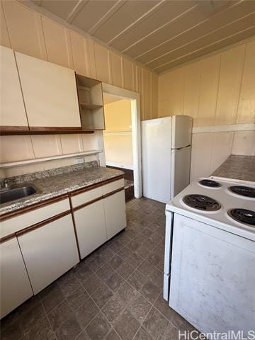 Building Photo - 87-163-163 Palani St