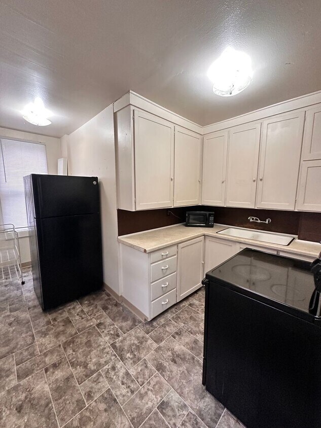 Foto principal - 607 N Elm St