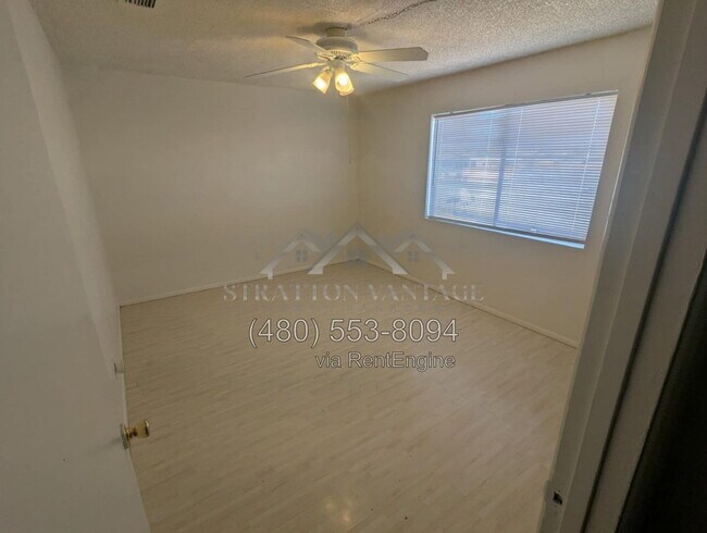 Foto del edificio - 545 W 16th Ave