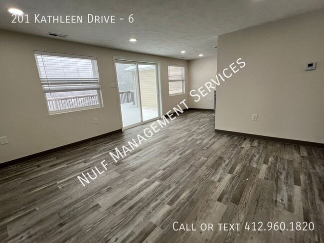 Building Photo - 201 Kathleen Dr