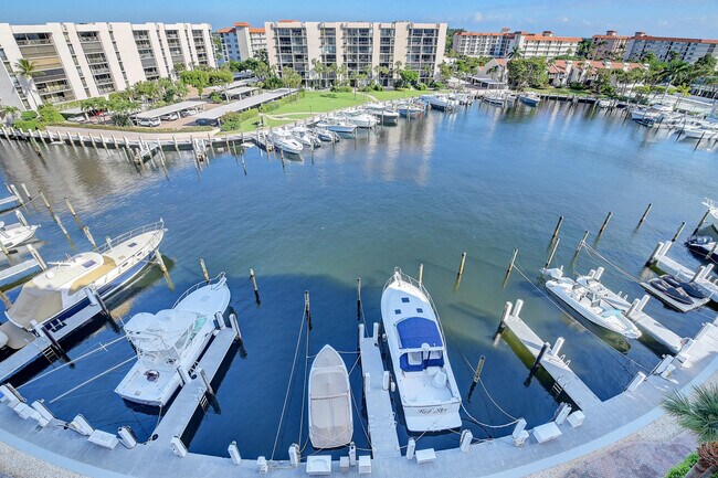 Foto del edificio - 2687 N Ocean Blvd