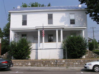 Primary Photo - 203 N Main St