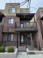 Building Photo - 3883 Komenda Ct