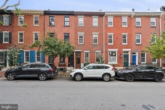 Building Photo - 2218 Locust St