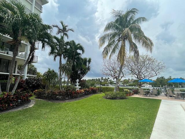 Building Photo - 3545 S Ocean Blvd