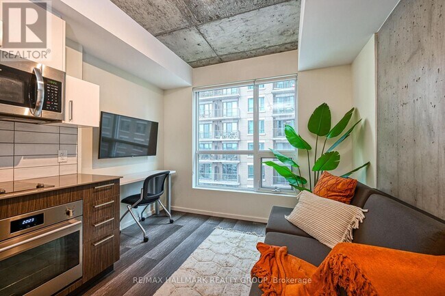 Photo du bâtiment - 256-1256 Rideau St