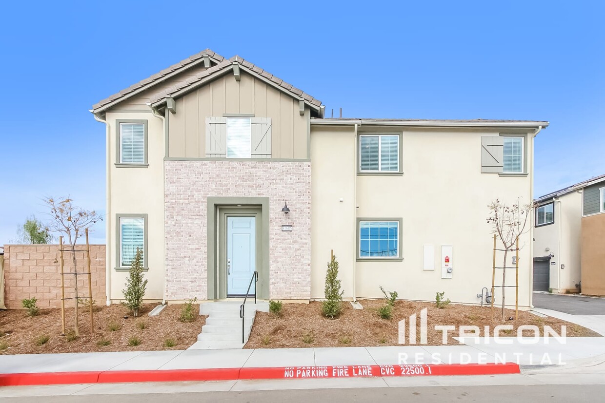 Foto principal - 31685 Rosetta Street Menifee CA