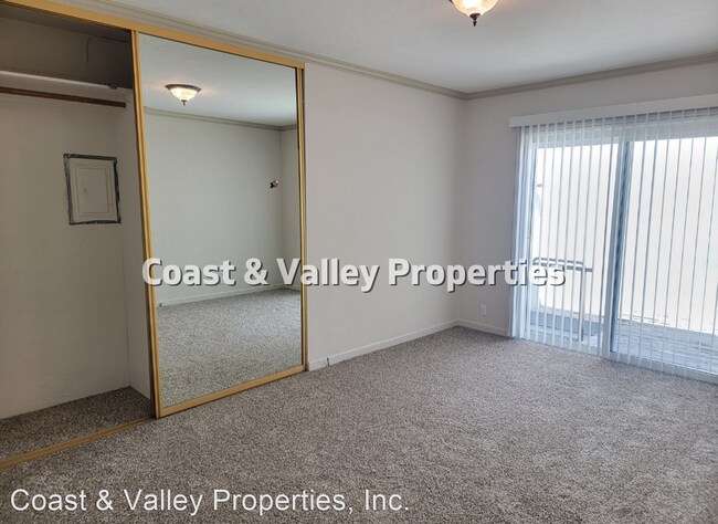 Foto del edificio - 3 br, 2 bath House - 401 Ramona Ave.