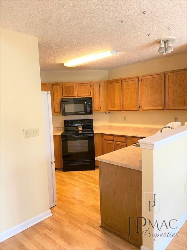 4/3 Split floor plan in Taylors near the R... House Rental in Taylors