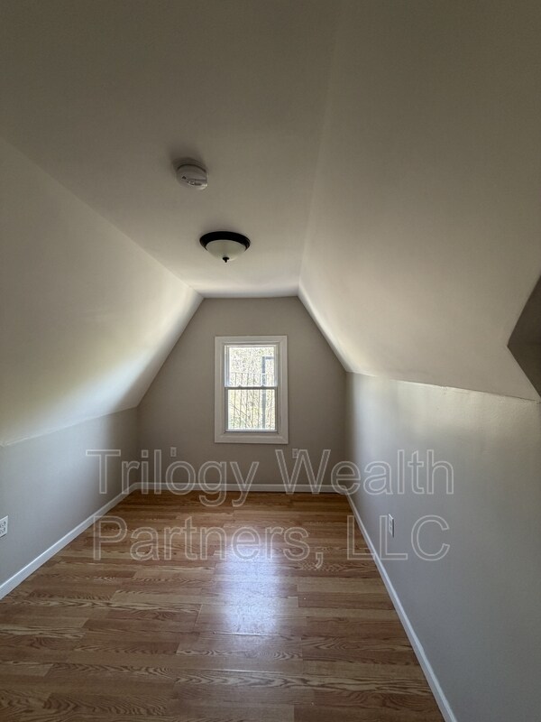 Building Photo - 49 Haledon Ave