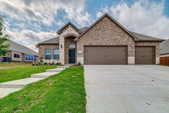 Building Photo - 327 Sweetspire Dr