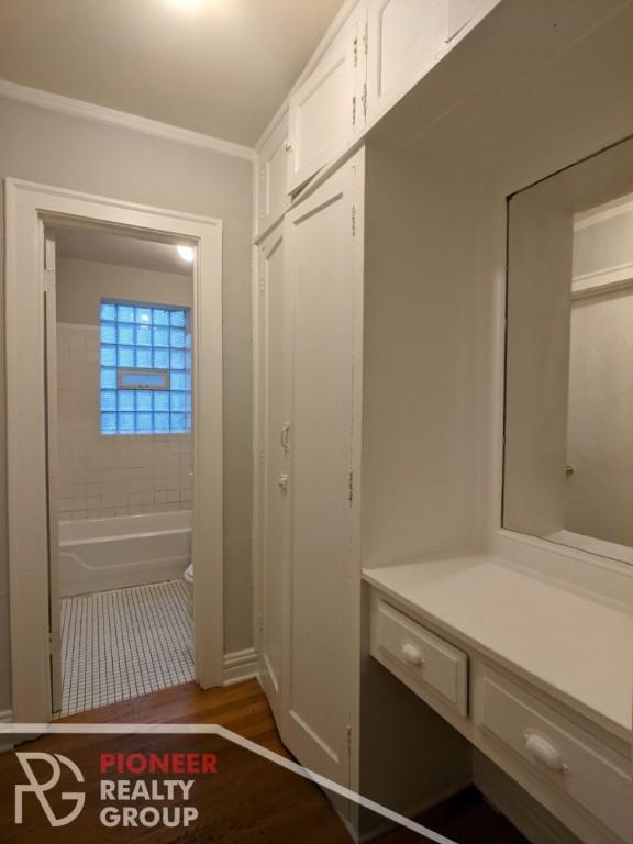 Building Photo - 0 bedroom in CHICAGO IL 60657