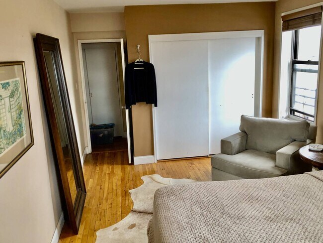 Foto del edificio - 282 E 35th St